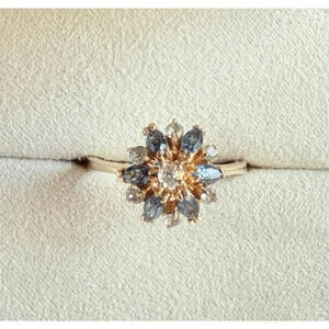 Vintage 18K HGE Simulated Sapphire & Diamond Floral Ring – Size 7 Signed